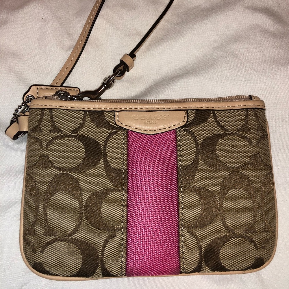 Coach Wristlet BRAND NEW